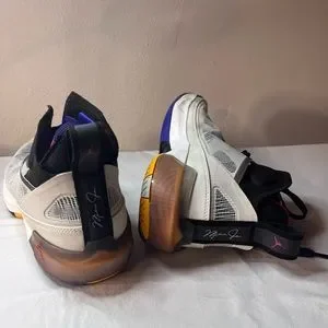 Nike | Shoes | Nike Air Jordan Mid High Rjxxxvll Light Bone  display picture 3